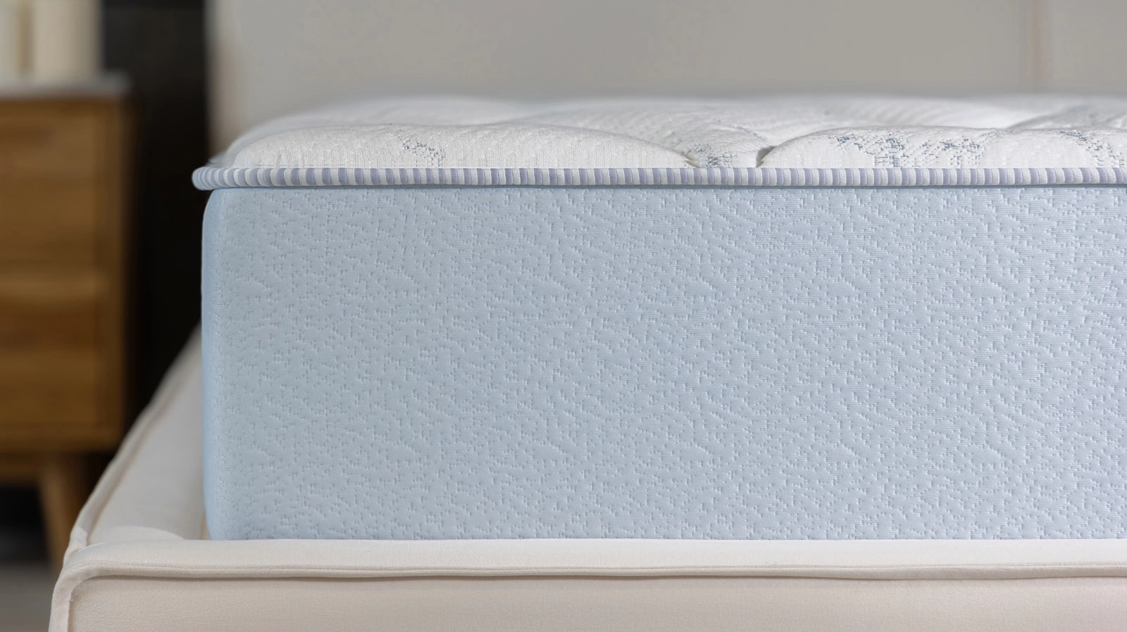 Комплект Матрас Serta Atlanta Medium + Чехол Protect-a-Bed Terry Askona изображение товара - 10 - большое изображение