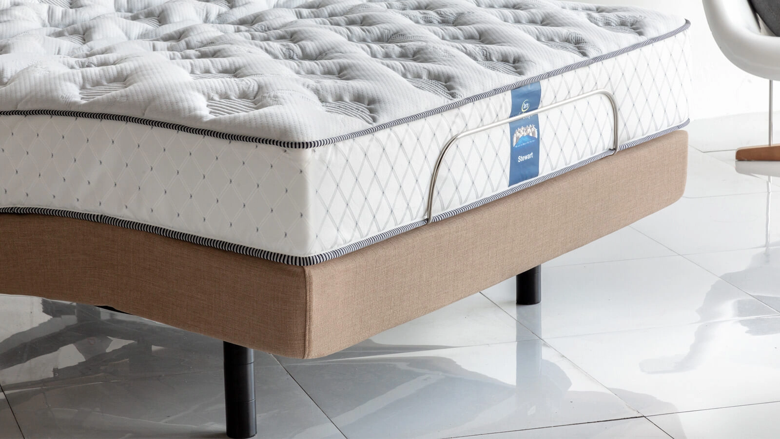 Кровать на пульте управления Ergomotion 450 Beige Askona фотография товара - 5 - большое изображение